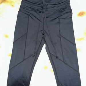 CVG Women's Legacy Leggings Size Small - Plain Black - Brand New, Never Worn!